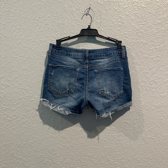 Shortie Jeans Shorts - Size 3 - Picture 3 of 6